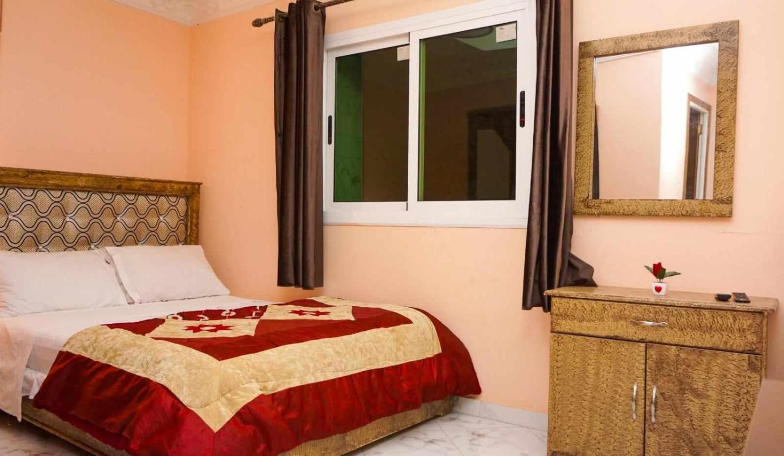 Hotel Ain Leuh Ngoại thất bức ảnh