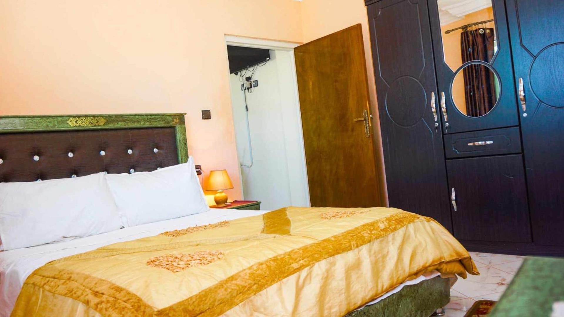 Hotel Ain Leuh Ngoại thất bức ảnh